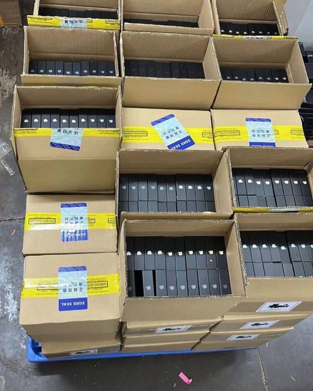 Bulk Iphone 13 Liquidation Pallets image 5