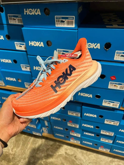 HOKA SHOES PALLET image 0